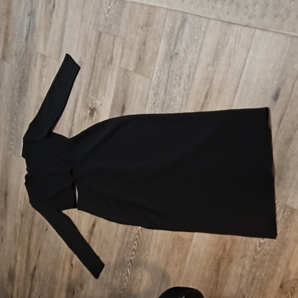 ZARA Long Sleeve Cut Out Maxi Dress with side slit, in Black, size M no stretch. - Picture 6 of 9